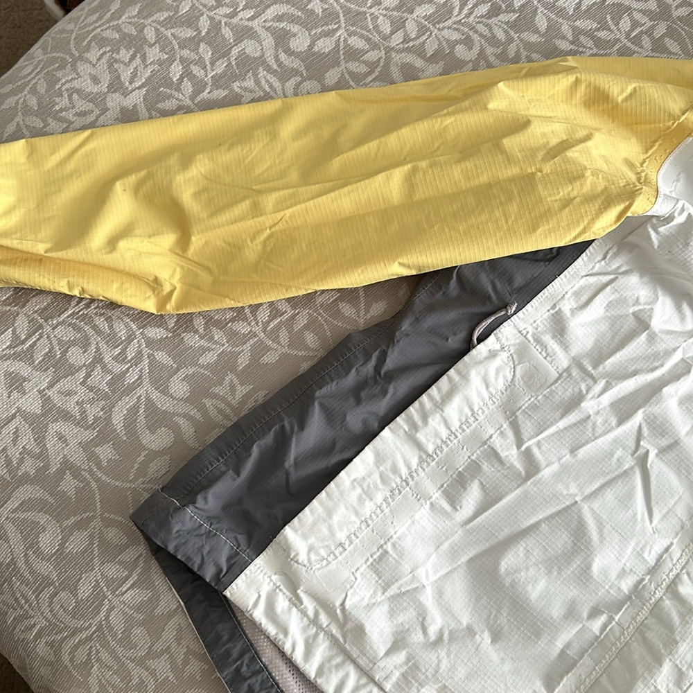 The North Face Rain Jacket (Women’s) - Picture 4 of 8